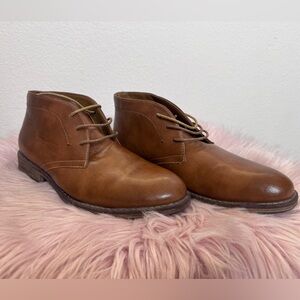 Sonoma Tan Leather Chukka Boots